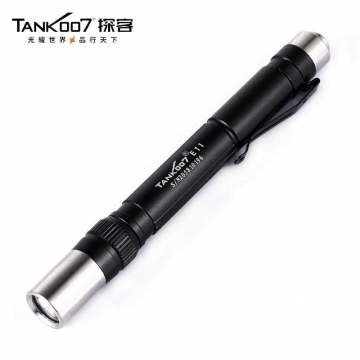 Tank007廠(chǎng)家批發(fā)醫生小手電便攜筆燈帽燈手電..