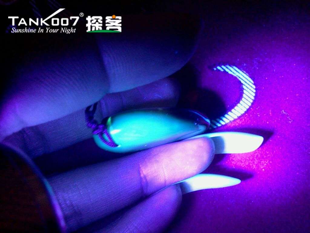 古玩玉石防偽鑒定檢測燈探客TANK007 UV-AA01